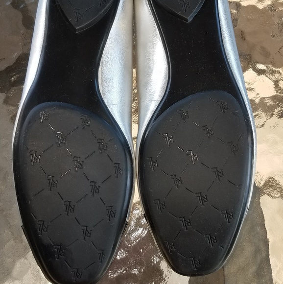 ❤SALE RALPH LAUREN Silver Ballet Flats NEW 8.5 - Picture 3 of 6
